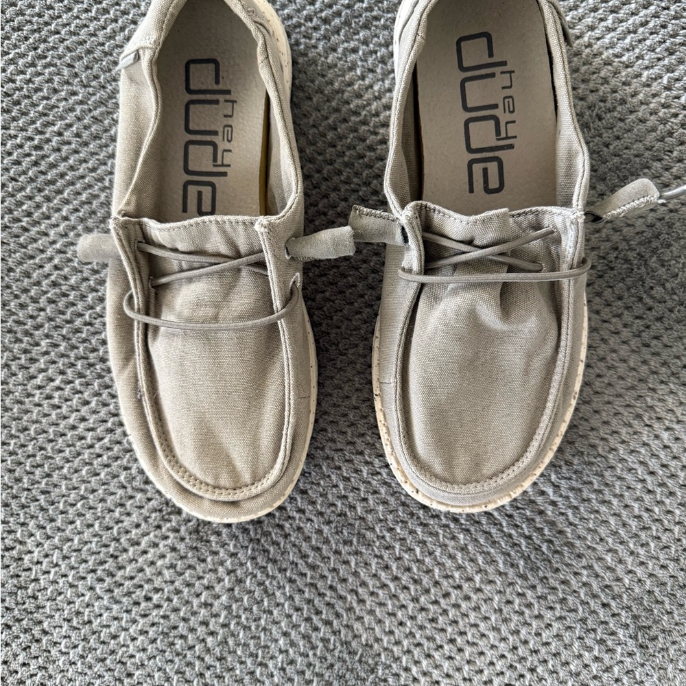Hey Dude Womens Moccasins in Light Gray/Green